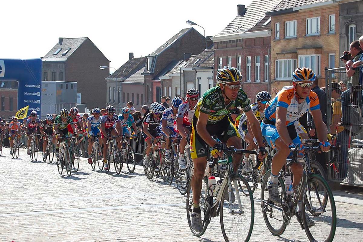 Jezuiëtenplein 21 - Ronde van Vlaanderen